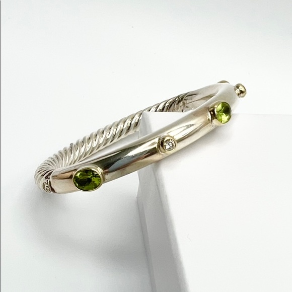 David Yurman 18K Gold, Peridot & Diamond Hinged Bangle Bracelet - Picture 5 of 16